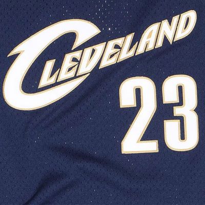 4. Mitchell &Ness Cleveland Cavaliers NBA Swingman-Trikot Lebron James M SMJYGS18156-CCANAVY08LJA