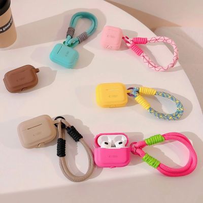 3. Tech-Protect Silikon-Seilhülle für Apple AirPods Pro 1/2 – Braun