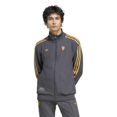 2. Adidas Manchester United Icon TT Sweatshirt JN2816