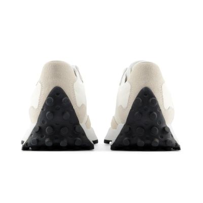7. Klassische Damen-Sneaker New Balance 327 Lifestyle (W3271UO)