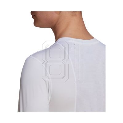 5. adidas TechFit Kompressions-T-Shirt M GU7334