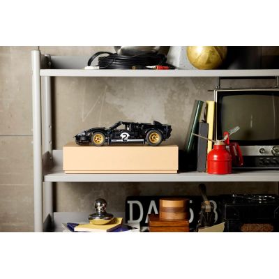 14. LEGO Technic 42223 1966 Ford GT40 MKII Rennwagen