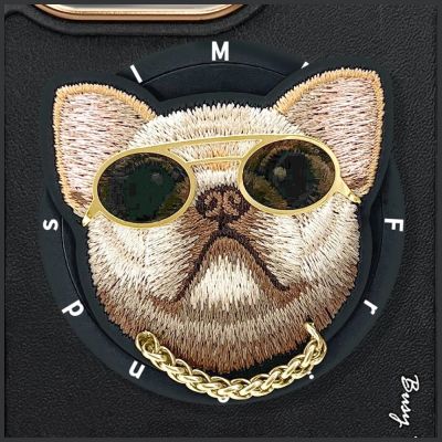 8. Nimmy Glasses Cool Dog MagSafe Case für iPhone 16 Pro - Schwarz