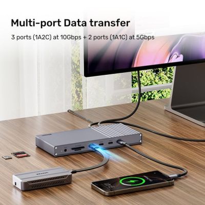 2. Unitek Triple USB4 40Gb/s Dockingstation, 120W Netzteil