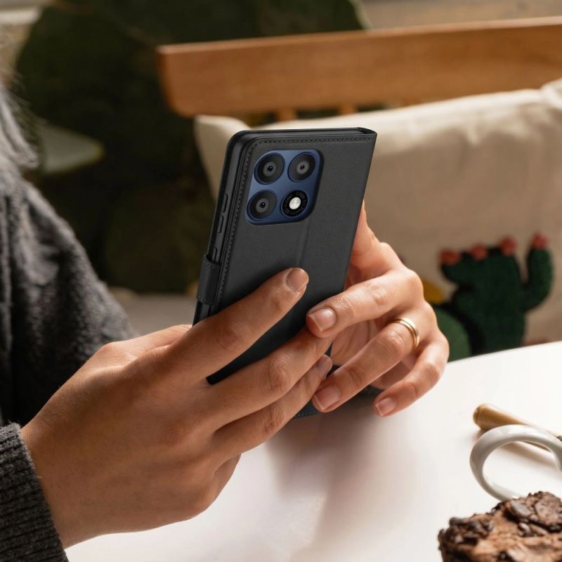 7. Tech-Protect Brieftaschenhülle für Motorola Edge 70 Pro 5G – Schwarz