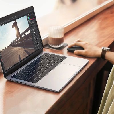 9. Ugreen handliche kabellose USB-Maus grün (MU001)