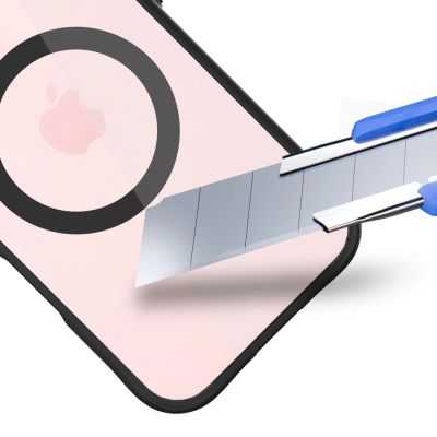 8. 3mk Satin Armor MagCase Hülle mit MagSafe für iPhone 16 – transparent mit schwarzem Rahmen