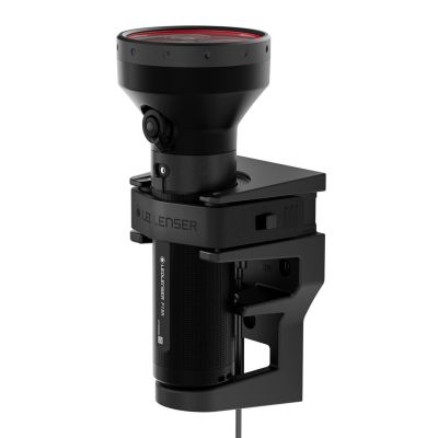 4. Ledlenser P18R Schwarze LED-Handtaschenlampe