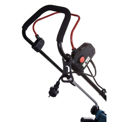 7. MAKITA ELM3320 Elektrorasenmäher (330 mm)