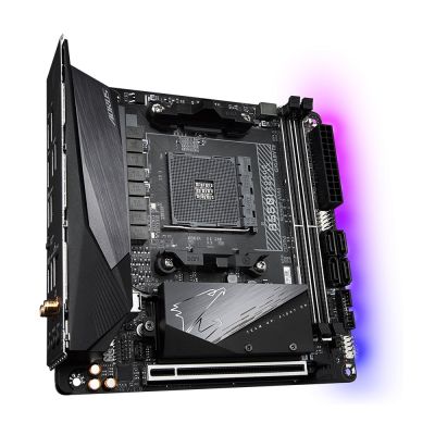 9. Gigabyte B550I AORUS PRO AX Mainboard AMD B550 AM4 Sockel Mini-ITX