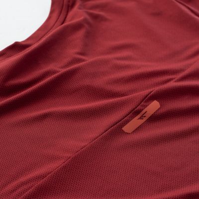 9. Hi-Tec Hadi T-Shirt M 92800597337