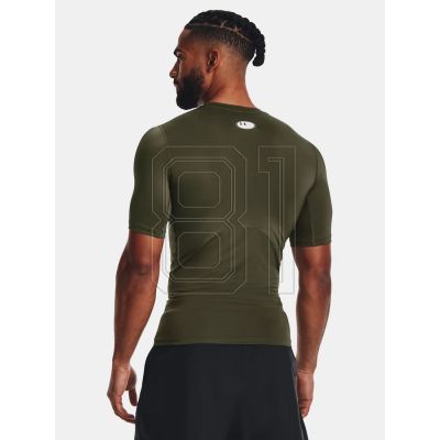 8. Under Armor T-shirt M 1361518-390
