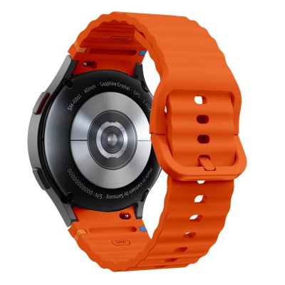 2. Tech-Protect Silikon-Sportarmband für Samsung Galaxy Watch 4/5/5 Pro/6/7/FE – Orange