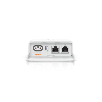 6. Ubiquiti UISP Dual-Power Injector 2,5 Gigabit Ethernet 48V