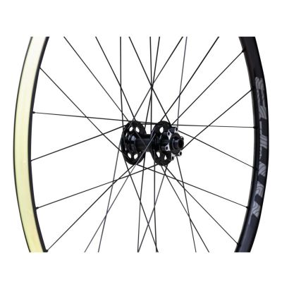 2. WTB Felge PROTERRA i23x700x vorne 100x12 28 6-Loch