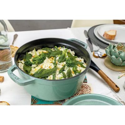 3. STAUB 40508-707-0 runder Gusseisentopf - mintgrün 6,7 l