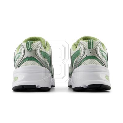 15. New Balance MR530ADB Schuhe