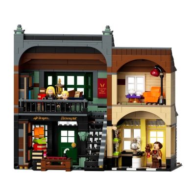 15. LEGO Harry Potter 75978 Winkelgasse