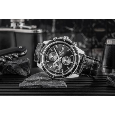 5. Herrenuhr CASIO EDIFICE EFR-526L-1AVUEF + Box