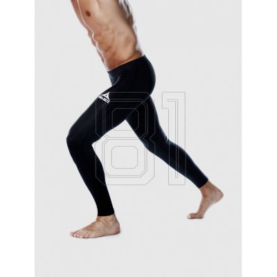 3. Select U T26-01554 schwarze Thermohose