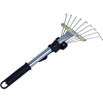7. KLEINER, FÄCHERFÖRMIGER GARTENRECHEN AUS METALL