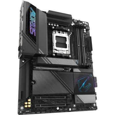 8. Gigabyte X870E AORUS PRO Mainboard