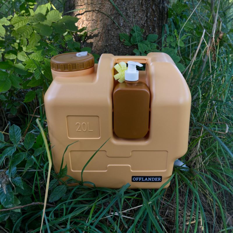 10. OFFLANDER WASSERTANK MIT HAHN 20L