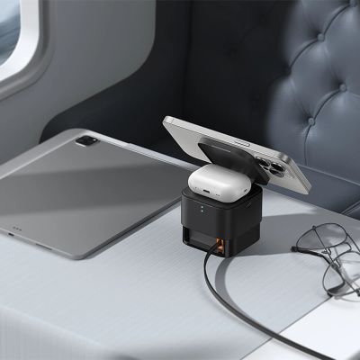 12. Baseus MagPro 3in1 25W MagSafe kompatibles induktives Ladegerät für Telefon und Smartwatch - Schwarz