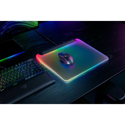 5. Razer Firefly V2 Pro Mauspad - P RZ02-04920100-R3M1