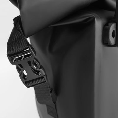 11. Wozinsky Wasserdichte Fahrradtasche 25L Schwarz (WBB24BK)