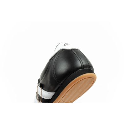 7. Adidas Damen Taekwondo-Sportschuhe, schwarzes Leder, zum Hineinschlüpfen