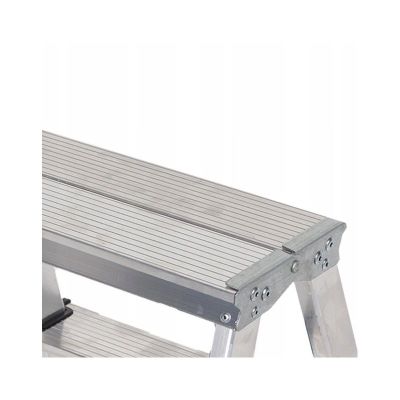 3. AWTOOLS Trittleiter 8 Stufen 125 kg