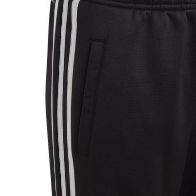 8. adidas TR-ES 3-Streifen Hose Jr HY1098