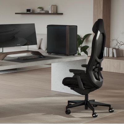 7. Fractal Design Summit Black Solid Midi Tower Schwarz