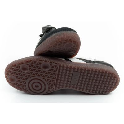 9. Adidas Predator Freestyle Hallensportschuhe Fußballschuhe