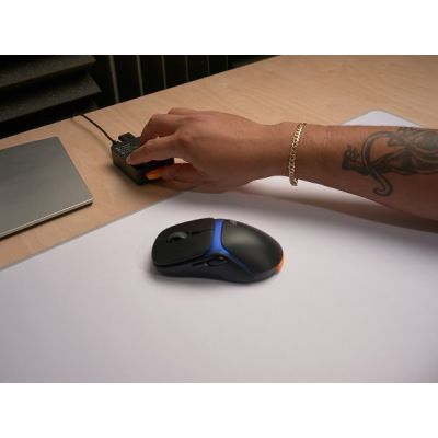31. Glorious Gaming Modell O3 Kabellose Maus für Rechtshänder, RF-Funk, optisch, 30000 DPI