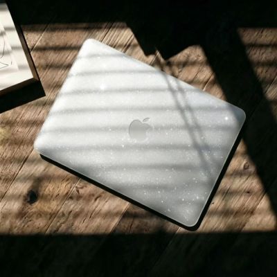 7. Tech-Protect SmartShell Hülle für MacBook Neo 13" 2026 - Transparent-Glitzer
