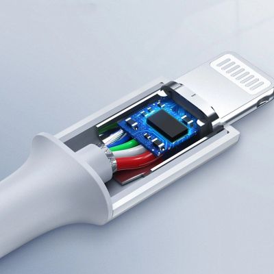 9. Ugreen Kabel USB Typ C - Lightning 3A Kabel 0,25 m weiß (US171)