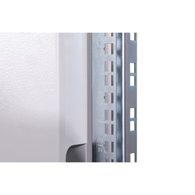 6. Digitus Unique Series Netzwerkschrank - 800x800 mm (BxT)