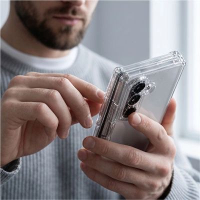 4. Tech-Protect FlexAir Hybrid-Hülle für Samsung Galaxy Z Fold 8 Ultra – Transparent