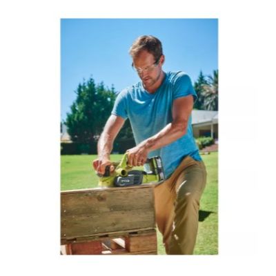 9. RYOBI Akku-Hobelmaschine ohne Akku und Ladegerät R18PL-0