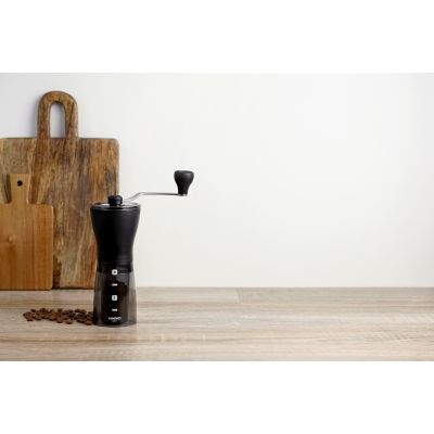 5. HARIO MSS-1DTB Handkaffeemühle (Kegelmahlwerk; schwarz)