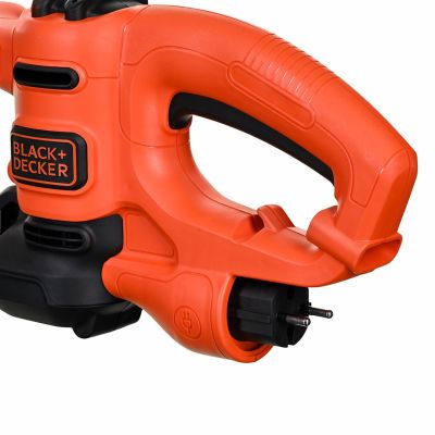 8. Elektrische Gartenschere 45 cm BEHT201 BLACK+DECKER