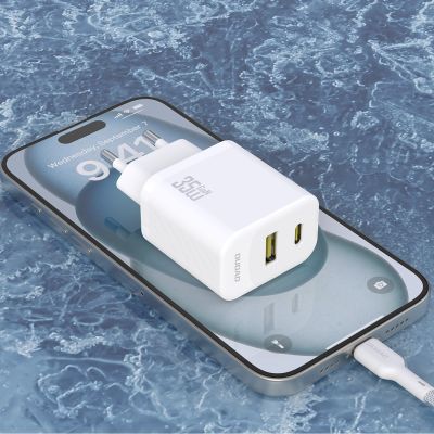 5. Dudao A27MaxCEU PD QC 35W USB-A/USB-C-Wandladegerät mit USB-C-Kabel – Weiß