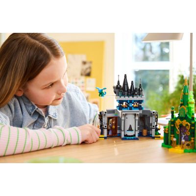 9. LEGO® EMRLD CITY & KIAMO CASTLE 75689