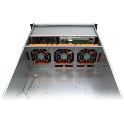 6. Inter-Tech 48,3 cm IPC 4U-4410 4U Speicherserver