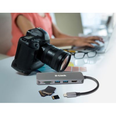 5. D-Link DUB-2327 Kabelgebundene USB-Typ-C-Dockingstation Grau