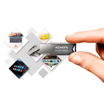3. USB-Stick ADATA UV250 AUV250-32G-RBK (32 GB; USB 2.0; silber)