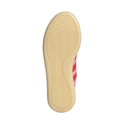 6. adidas Barreda Decode W JR1217 Schuhe
