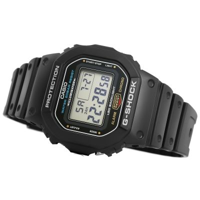 4. Herrenuhr CASIO G-SHOCK DW-5600UE-1ER + Box